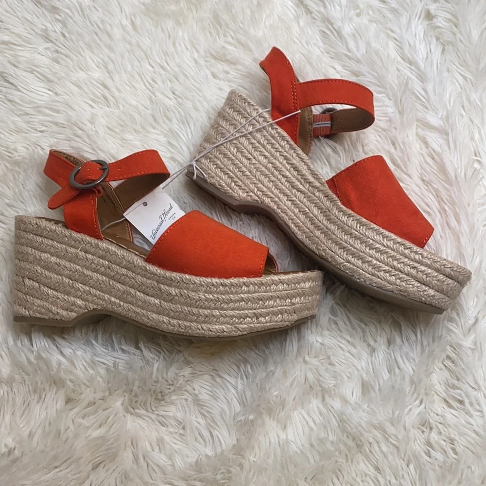 Universal Thread Orange Faux Suede Platform Espadrille Sandals Size 6.5